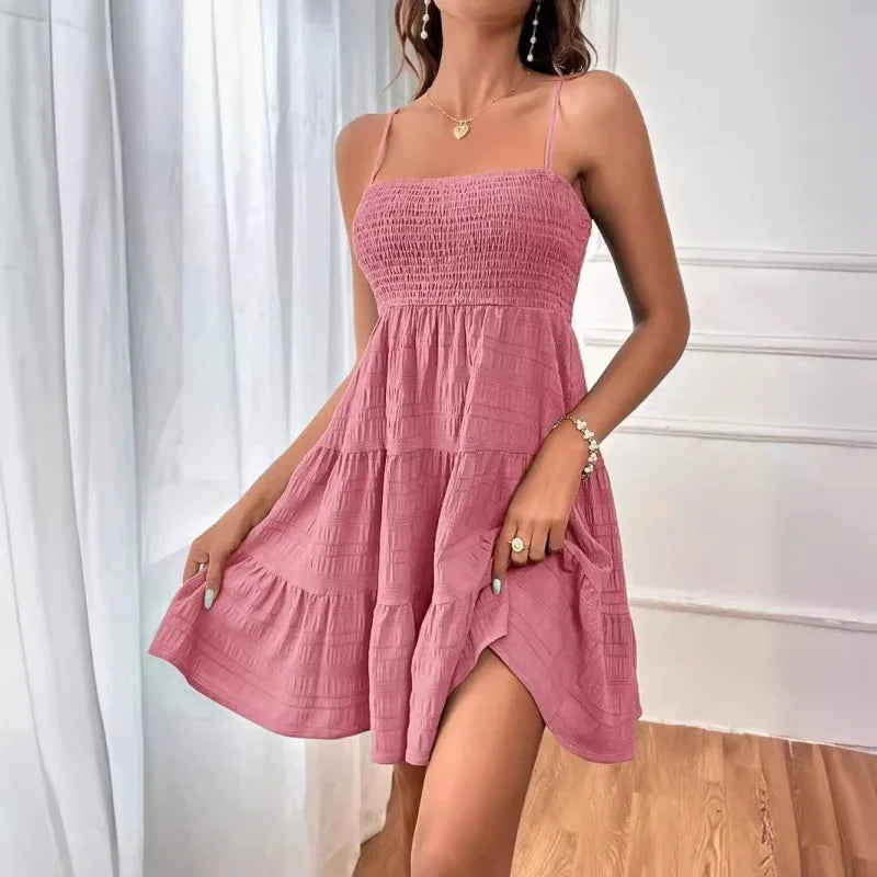 Robe Mini Smockée à Bretelles – Style Vacances & Plage