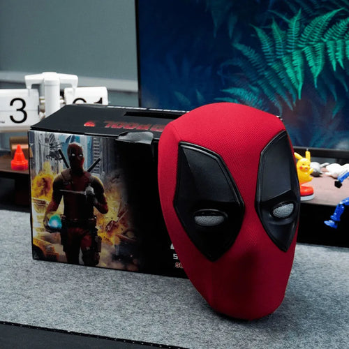 Casque Électrique Deadpool – LED Clignotante & Brillante | Cosplay Marvel