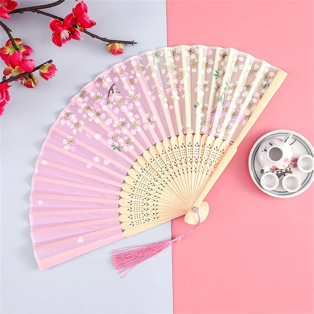 Éventail pliant en soie vintage style japonais