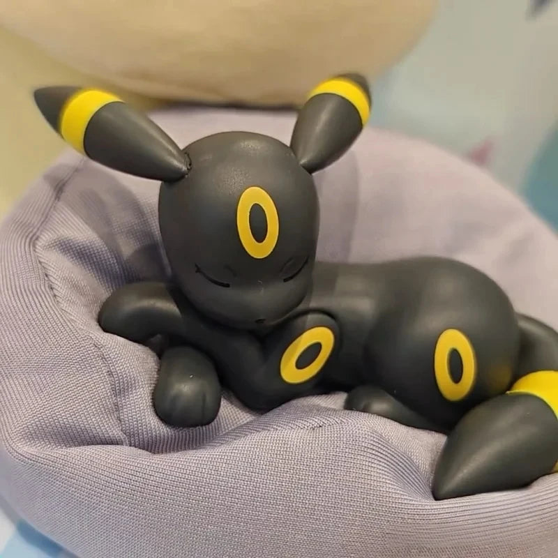 Pokémon Evoli & Évolutions – Figurine Sleeping Series (Blind Box)