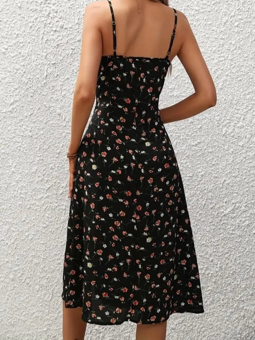 Robe Midi Florale Asymétrique – Style Bohème Sans Manches