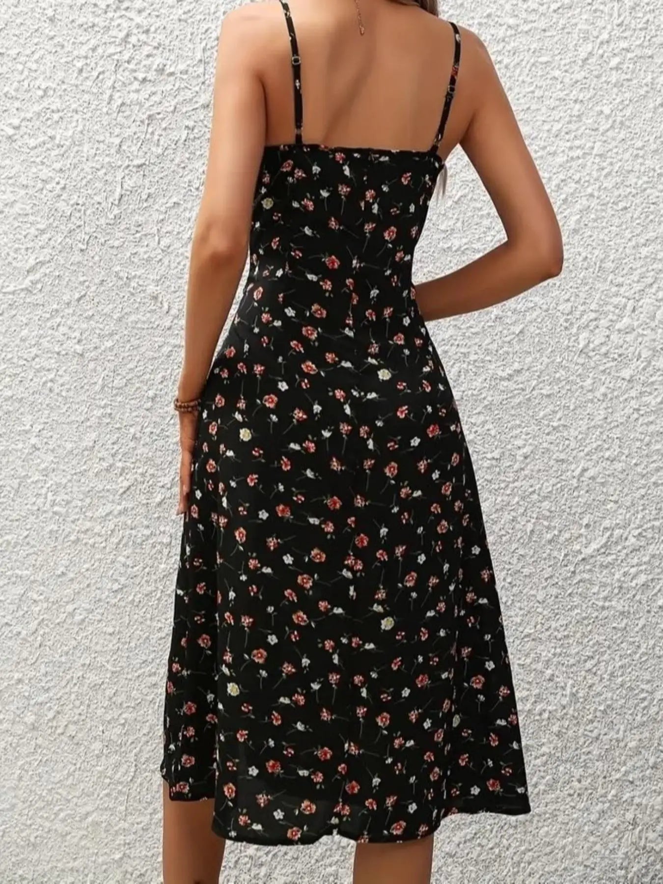 Robe Midi Florale Asymétrique – Style Bohème Sans Manches