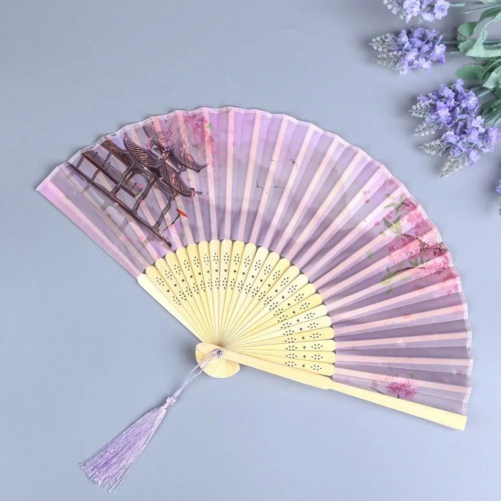 Éventail bambou motif floral rétro