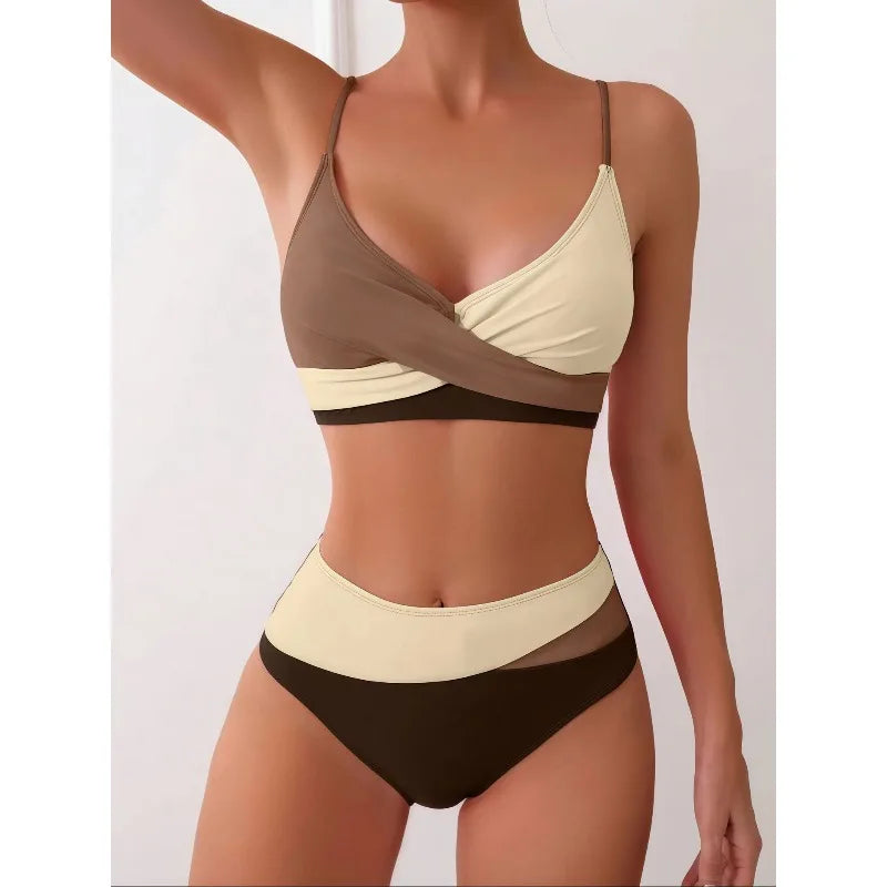 Bikini deux pièces sexy dos nu avec laçage croisé